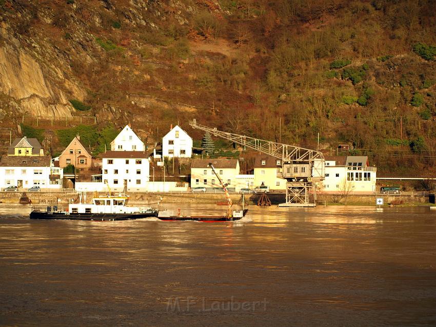 Schiff gesunken St Goarhausen Loreley P234.jpg